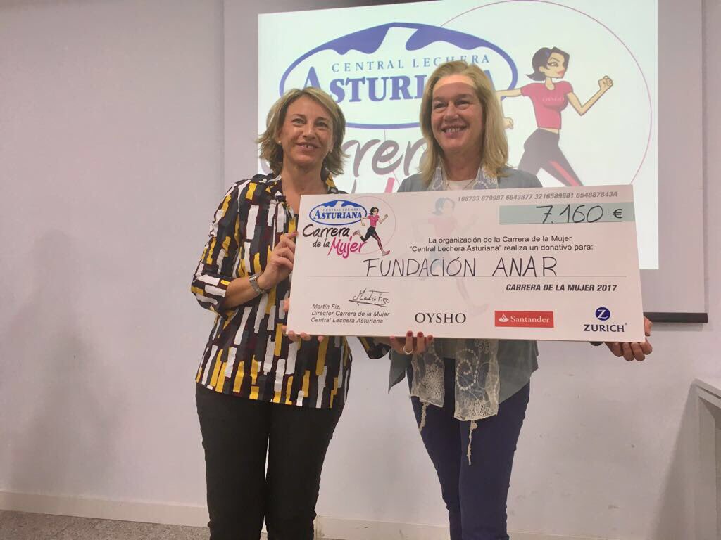Fundación ANAR beneficiaria de la Carrera de la Mujer Central Lechera Asturiana