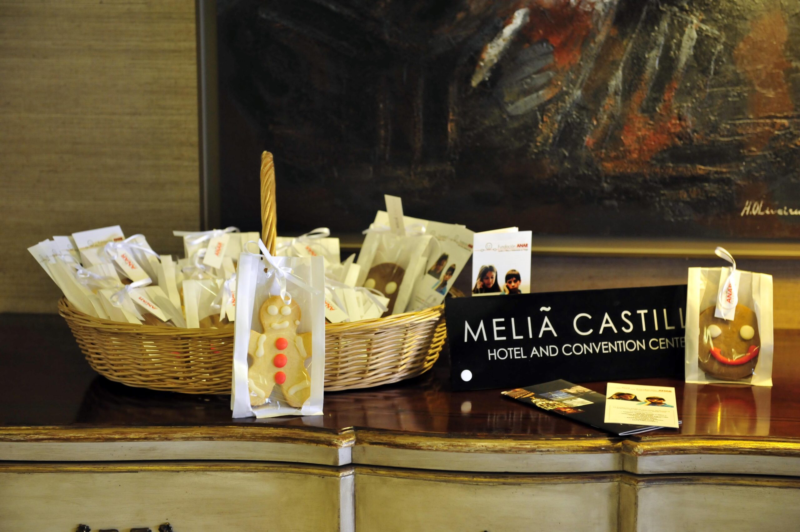 El Hotel Meliá Castilla de Madrid con la Fundación ANAR