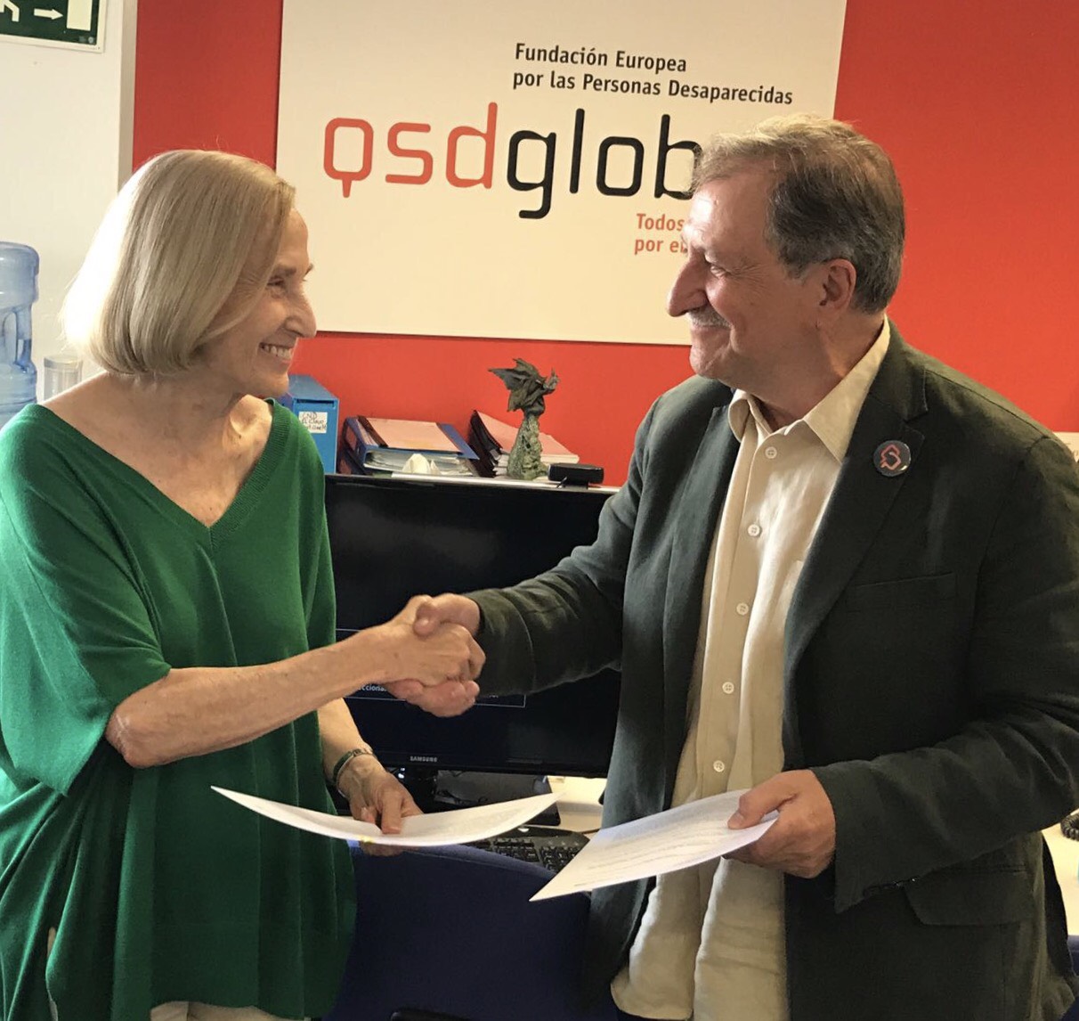 Fundación ANAR y QSDGlobal firman un Convenio de colaboración