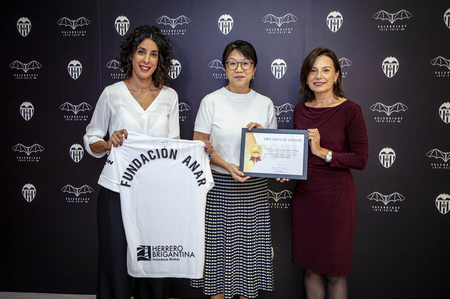La Fundación ANAR, reconocida por el Valencia Club de Fútbol dentro de la iniciativa ADN Mestalla Solidaria