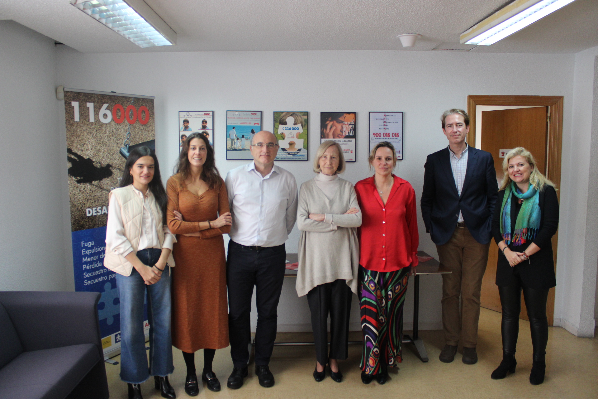 La Asociación Española de Psiquiatría de la Infancia y la Adolescencia visita la sede de ANAR