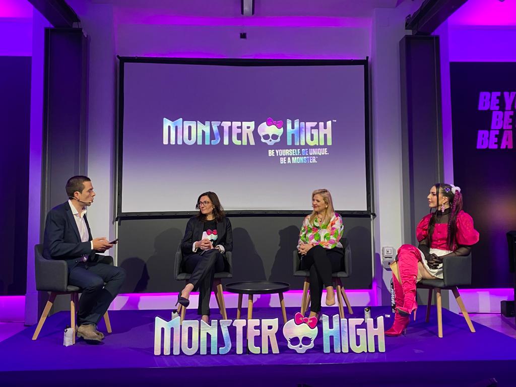 Las Monster High apuestan por la inclusión y el respeto a la diversidad, de la mano de la Fundación ANAR