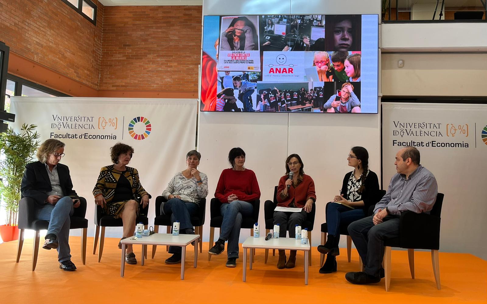 ANAR participa en el VI Foro de la Solidaridad y el Voluntariado en la Universidad de Valencia