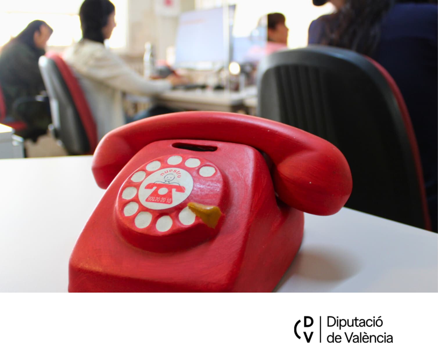 La Diputación Provincial de Valencia colabora con las Líneas de Ayuda ANAR