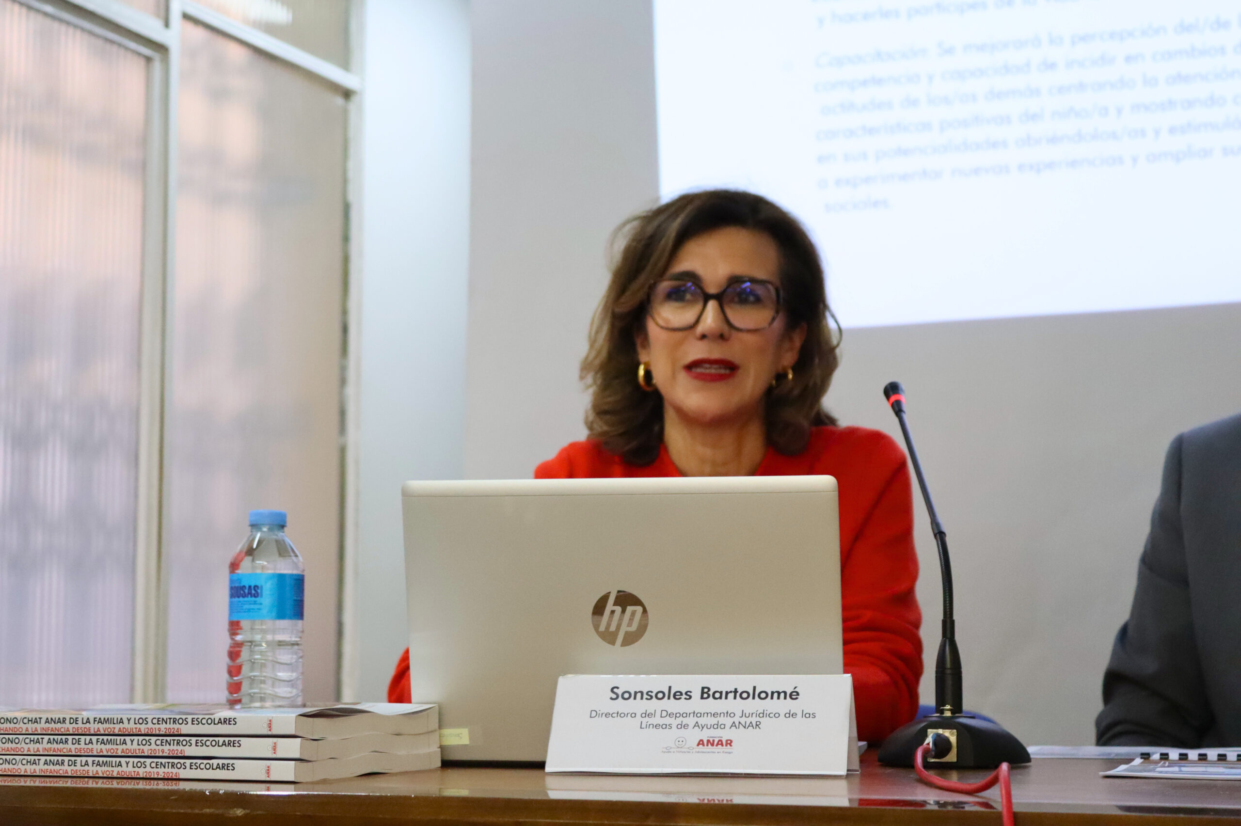 Fundación ANAR comparece en las Cortes de Aragón para defender los derechos digitales de la infancia y la adolescencia