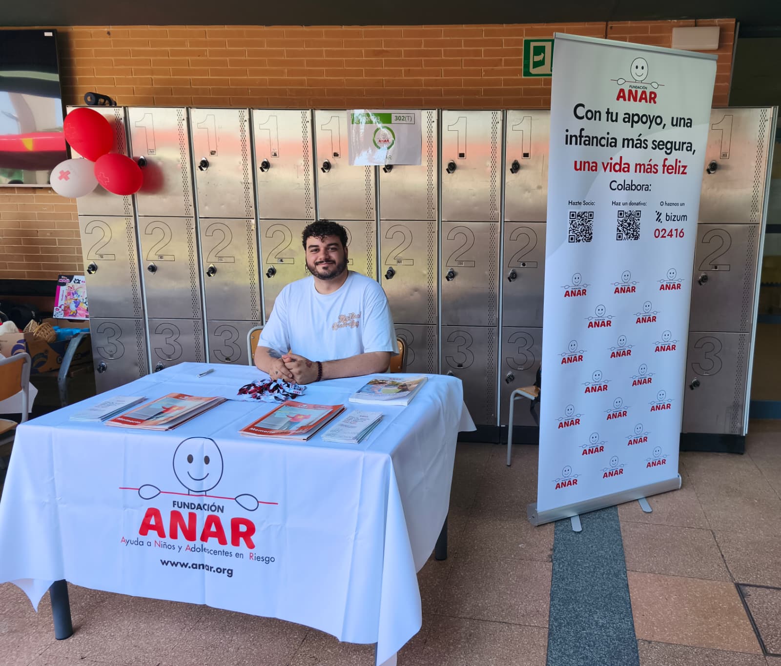 Fundación ANAR asiste a ‘May Fair’, la feria solidaria organizada por King´s College School Alicante